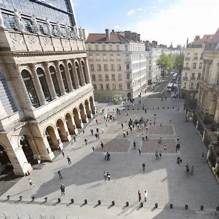 Le Calme De L'Opera. Apartment Lyon Exterior photo